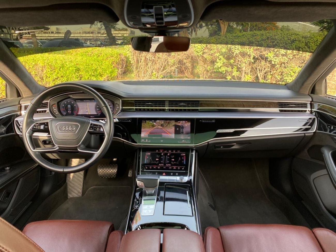Audi A8 L 60 TFSI