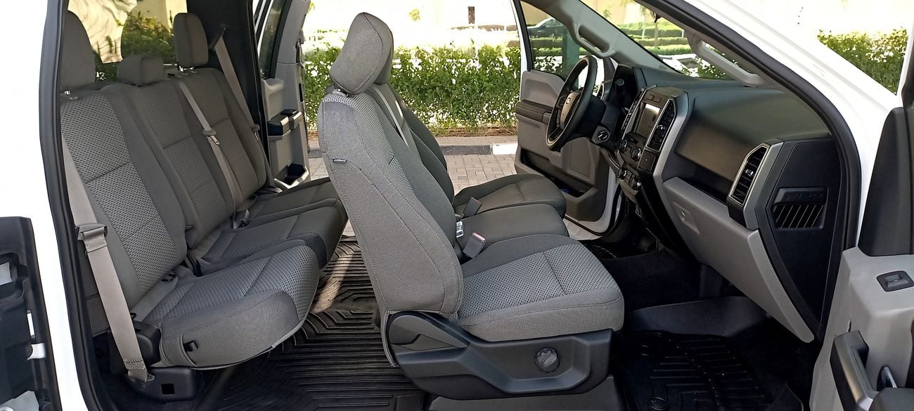 Ford F 150 XLT SUPERCAB TRUCK 3.3L 4X2 6 SEATER