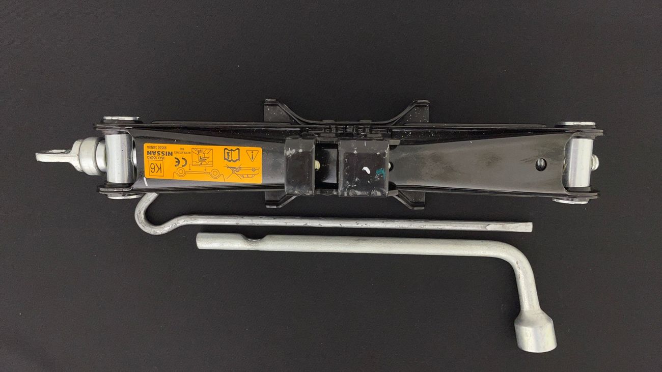 نيسان صني S 1.5 | بدون دفعة مقدمة | اختبار القيادة في المنزل