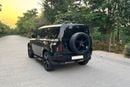 Land Rover Defender P400 . 6 cylinder  .Black edition . 22 rims  .USA