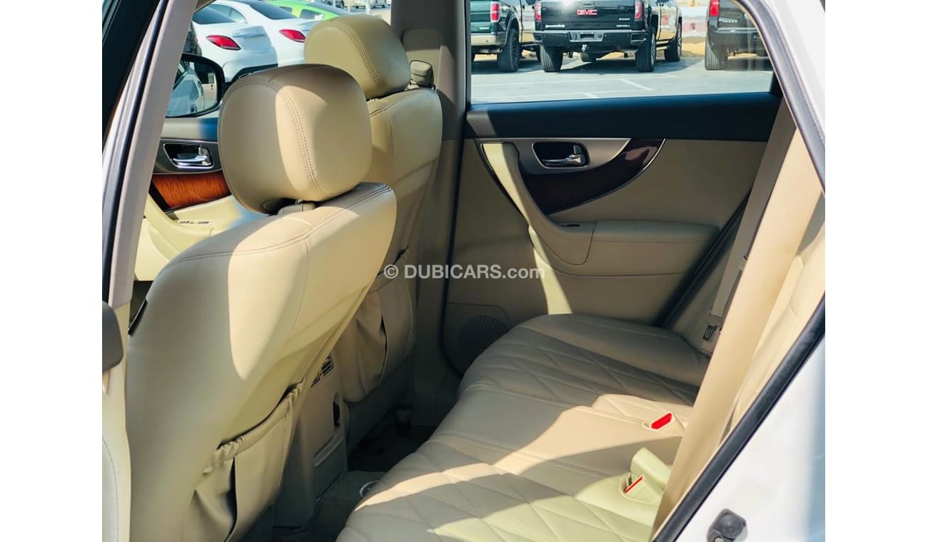 Infiniti FX50 Infiniti FX 50 S 2009 perfect condition 8 cylinder