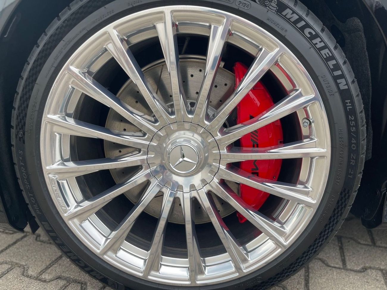 Mercedes-Benz S 63 AMG Mercedes-Benz S 63 AMG Mercedes AMG S63