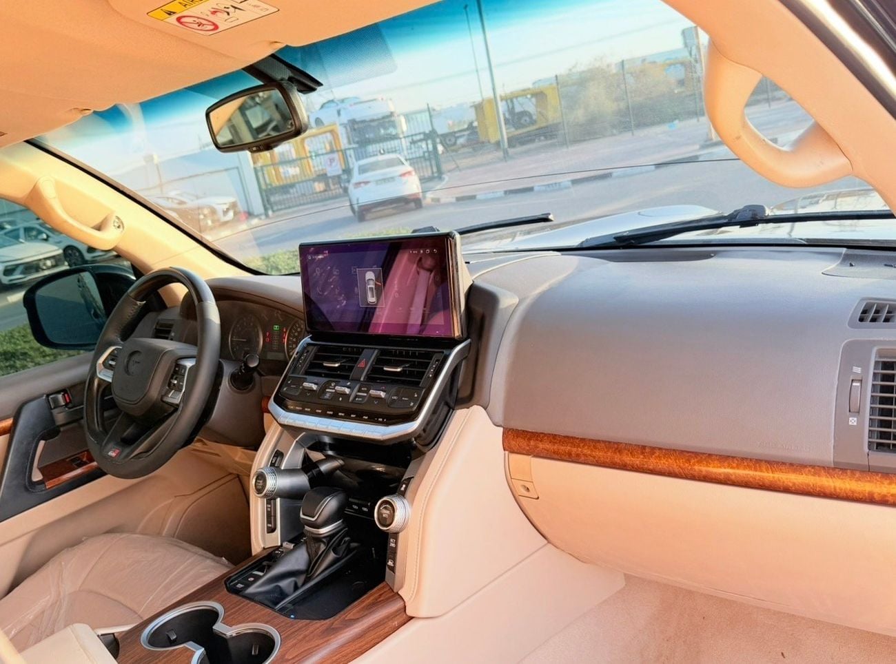 تويوتا لاند كروزر GXR 4.6L