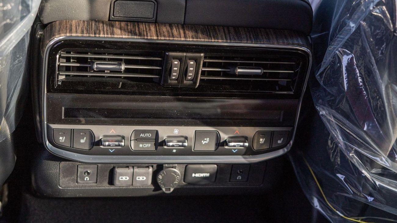 Toyota Land Cruiser LC300 3.3 DIESEL VXR 2025 MODEL