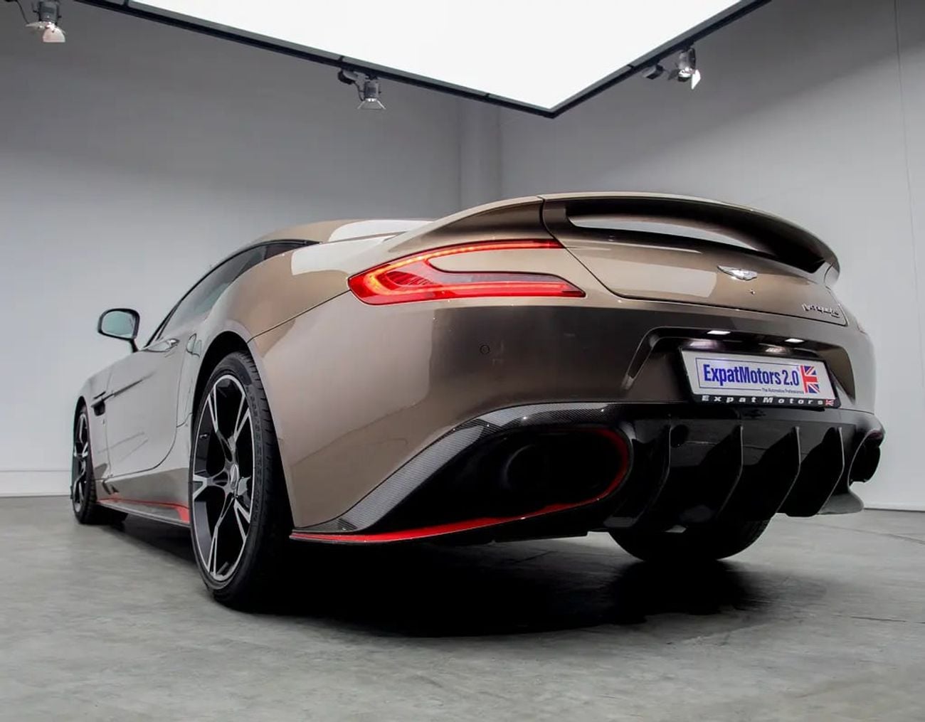 Aston Martin Vanquish Aston-Martin Warranty until • FDSH • GCC Specs