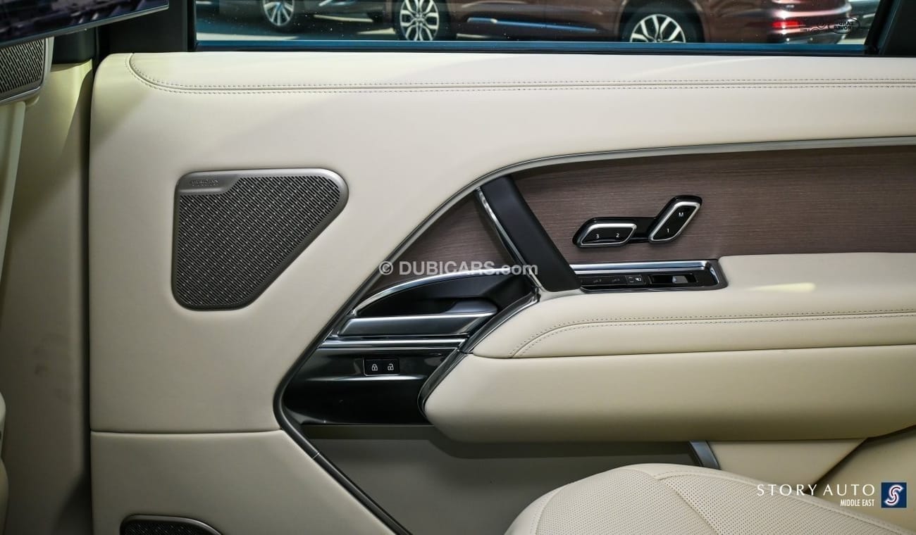 Land Rover Range Rover Vogue First Edition LWB AWD Aut (For Local Sales plus 10% for Customs & VAT)