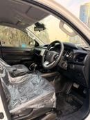 تويوتا هيلوكس SR with Bullbar