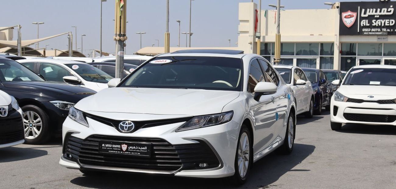تويوتا كامري تويوتا كامري 2023 - خليجي - (4) سلندر - خليجي - بحالة ممتازة - محرك 2500 - السعر 79000 درهم- كم 6000