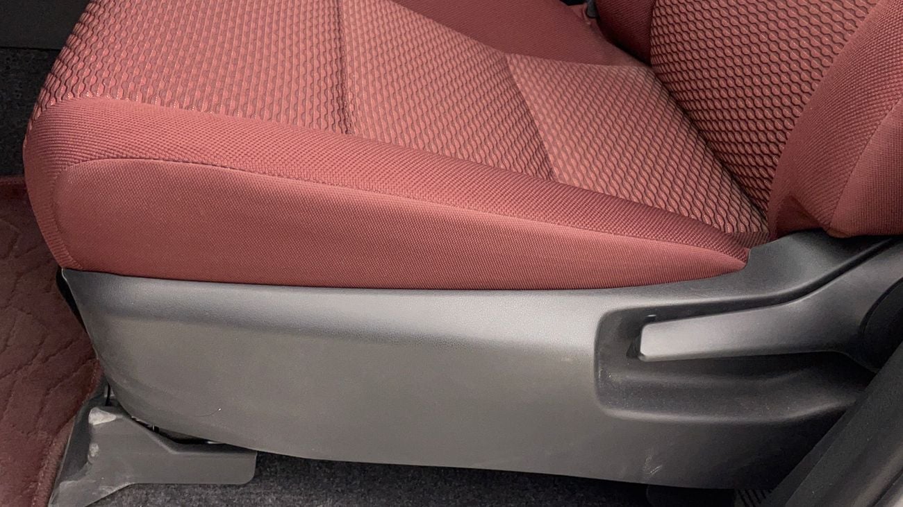 Toyota Hilux GL 2.7 | Zero Down Payment | Home Test Drive