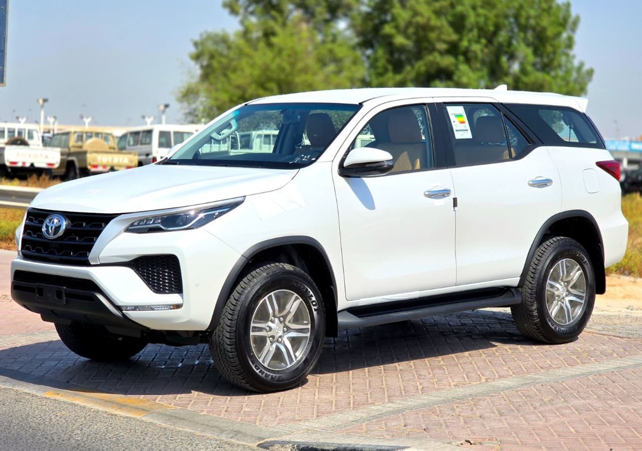 Toyota Fortuner TOYOTA FORTUNER PETROL 2.7 - MANUAL A.C - ALLOY WHEELS - 2025 MODEL - WHITE INSIDE BROWN - GCC SPECS