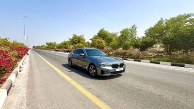 بي أم دبليو 520i Std 2.0L
