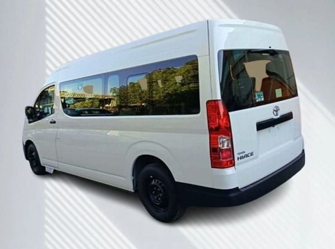 تويوتا هاياس 2.8L DIESEL 13 SEATER MANUAL TRANSMISSION ( FOR RE- EXPORT ONLY )