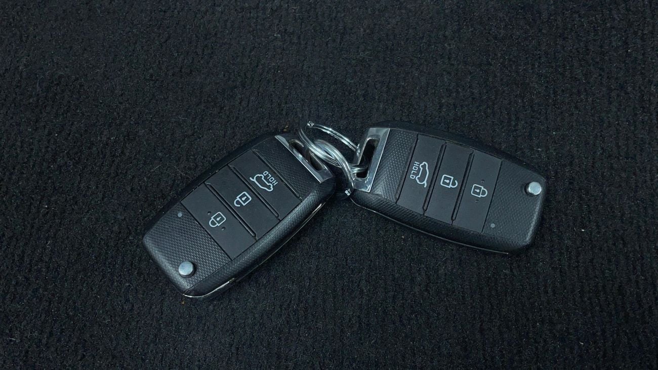 كيا بيكانتو LX كارس24 هي سوق ضخم للسيارات المستعملة موثوق ومضمون ٪كارس24 هي سوق ضخم للسيارات المستعملة موثوق ومضمون