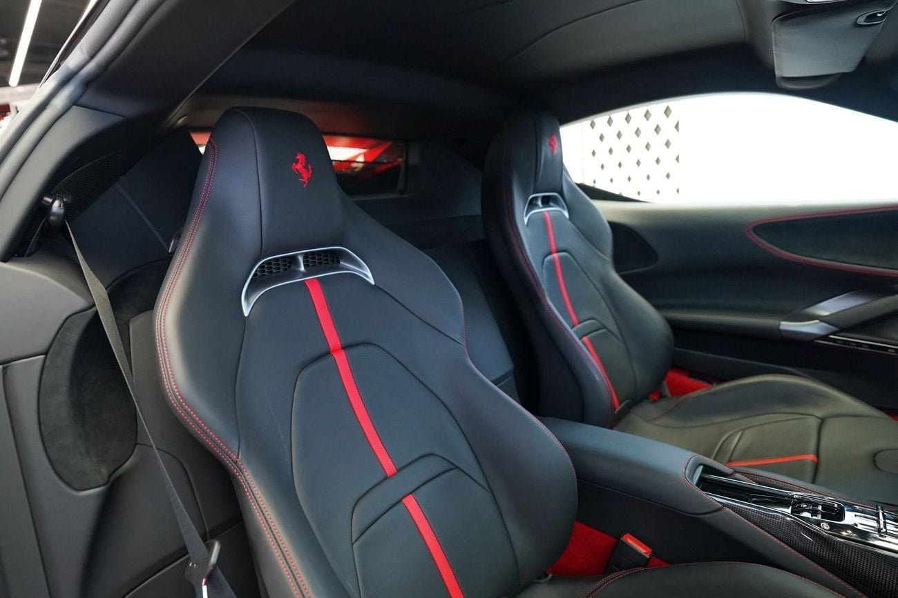 فيراري SF90 ستراديل STRADALE
