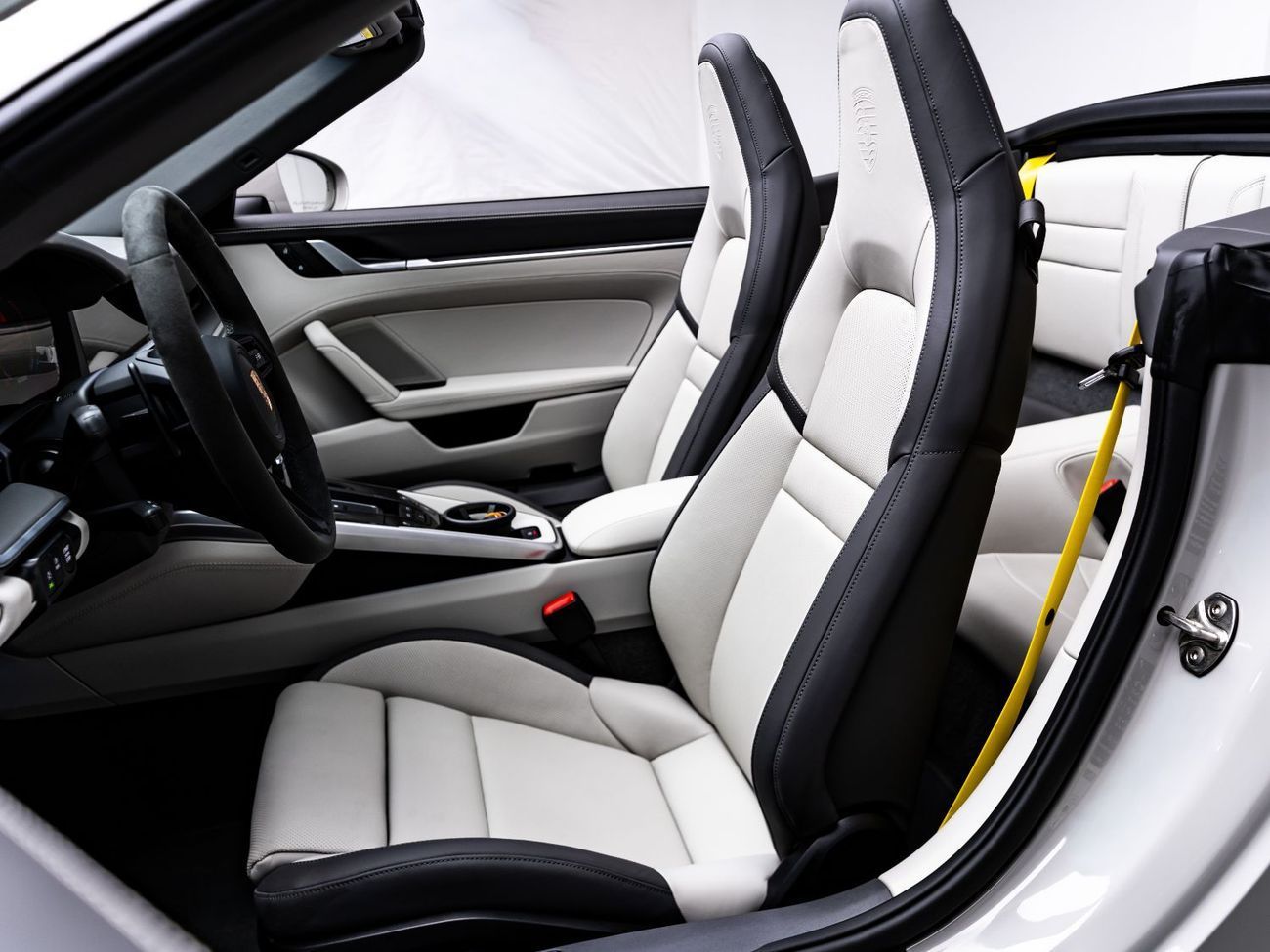 Porsche 911 2026 Porsche 911 Carrera GTS Cabriolet, 2027 Porsche Warranty, Brand New, Low KMs, GCC