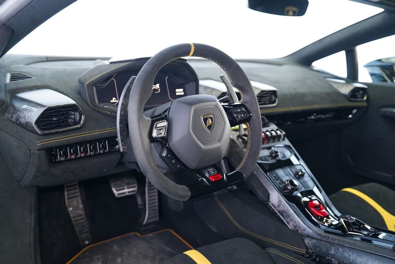 Lamborghini Huracan PERFORMANTE