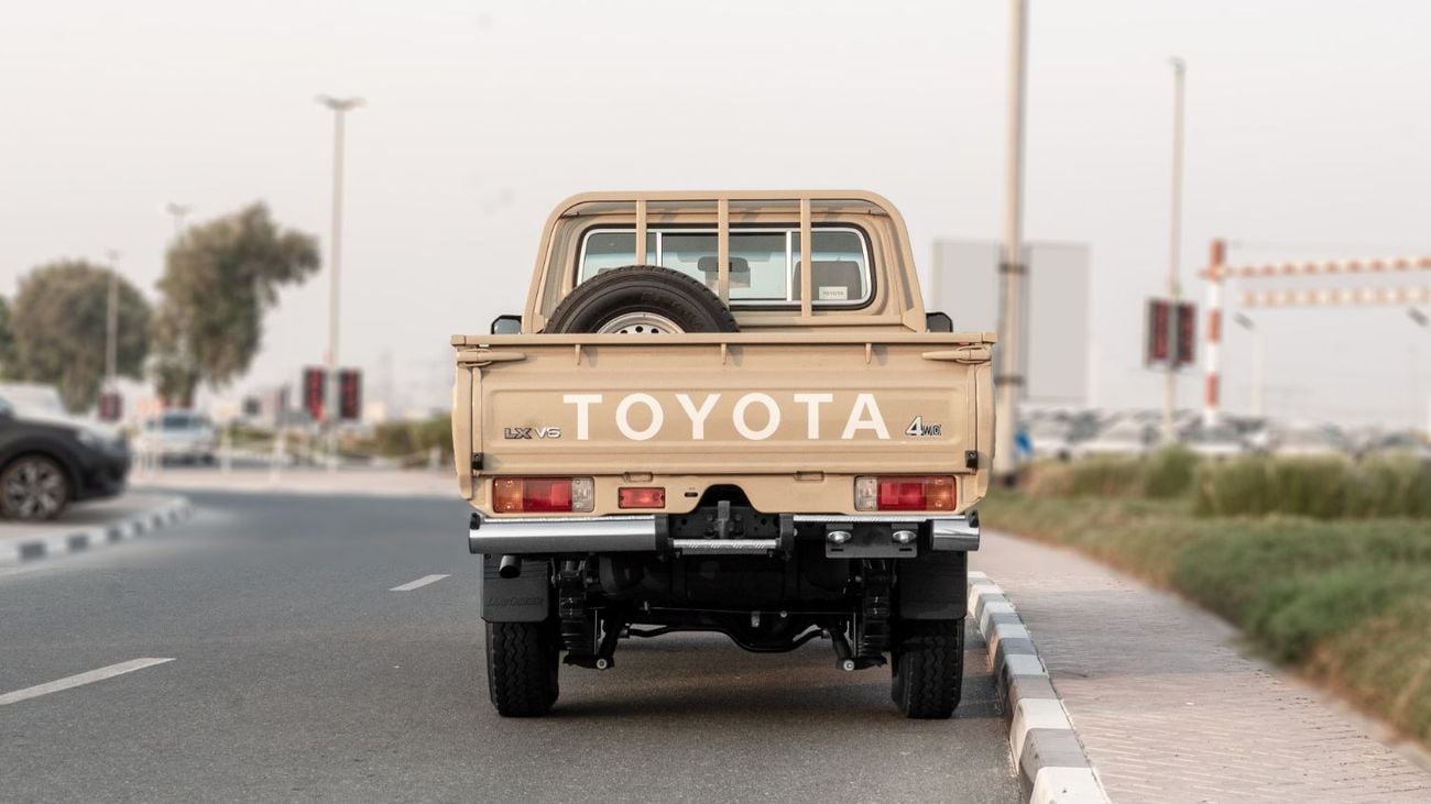 Toyota Land Cruiser Pick Up 2025 Toyota Land Cruiser LC79 4.0L MT Petrol Basic (Omani)