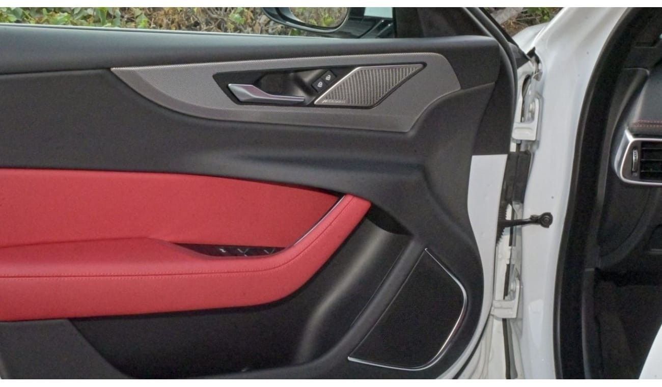 جاكوار XE EXPORT PRICE IS AED145000