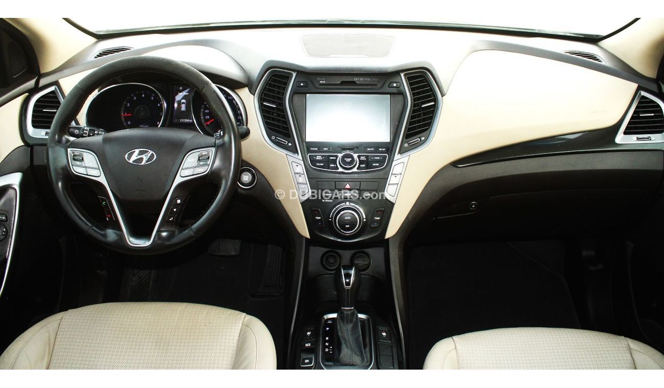 هيونداي سانتا في GLS اعلى هيونداي سنتافي 2014 خليجي فل ابشن بحالة ممتازة