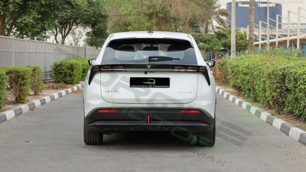Ls Auto Lev01 SE ( 5 Years Warranty On vehicle + 8 Years Warranty on Battery) 2025 FWD GCC 0Km