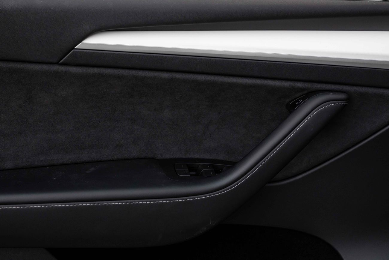 تسلا موديل Y Model Y Long Range | 2,448 P.M | 0% Downpayment | Amazing Condition!