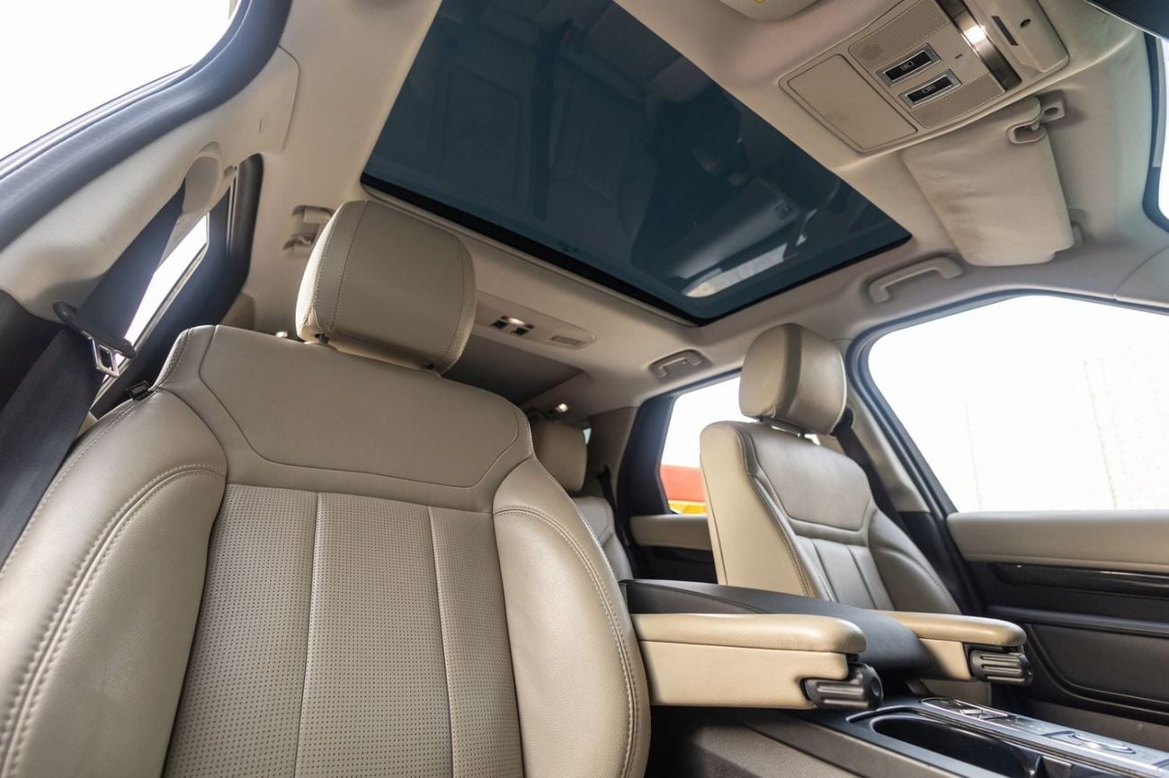 Land Rover Discovery SE Land Rover Discovery Si4 (7SEATER) 2019 GCC | Warranty for 1,249.00 AED monthly