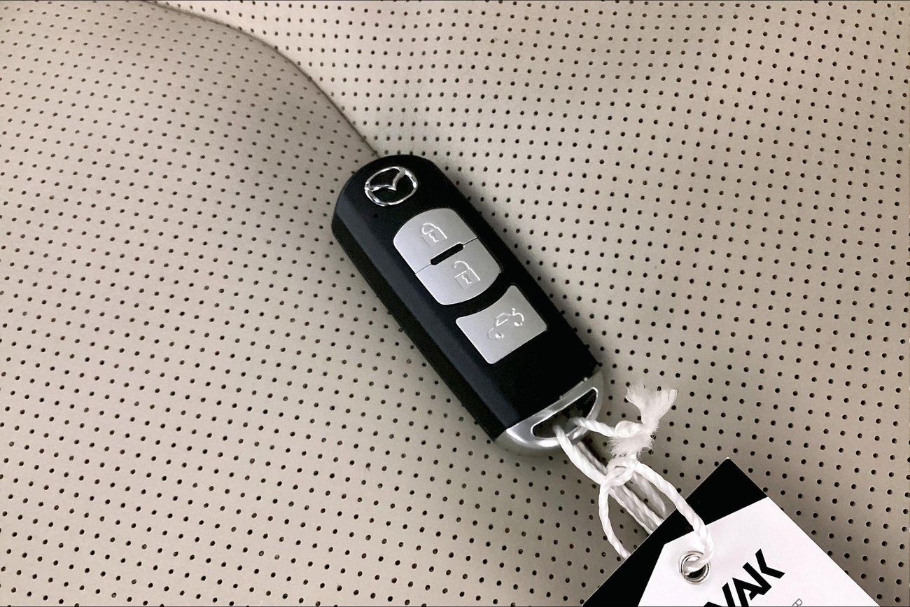 Mazda CX9 Limited | Guaranteed Warranty | 0 Down Payment