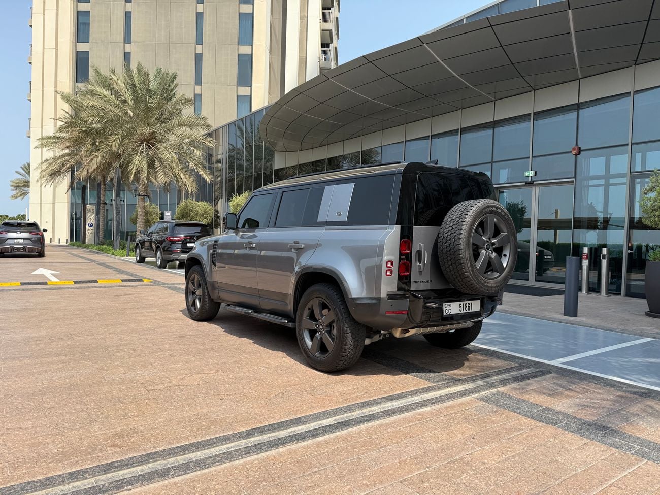 لاند روفر ديفندر