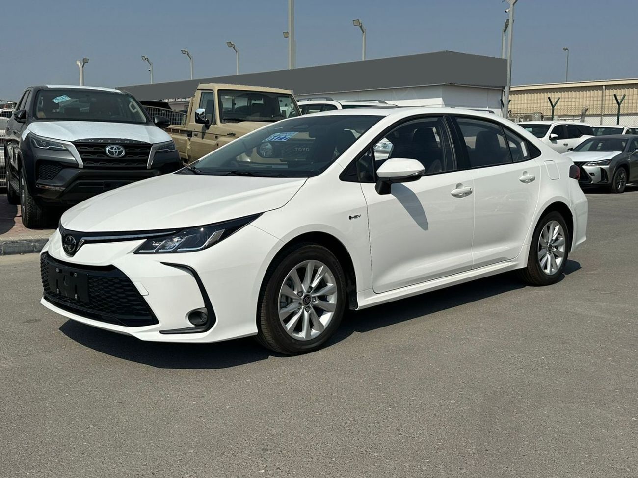 تويوتا كورولا 1.8 HYBRID, LEATHER SEAT, CRUISE CONTROL, SUNROOF MODEL 2025