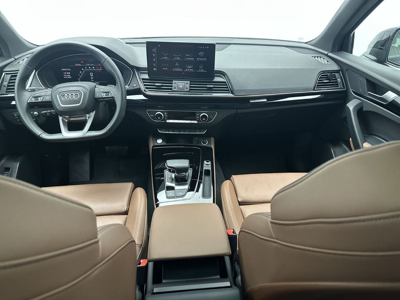 Audi Q5 45 TFSI Quattro S Line 2.0L (252 HP) Q5 Sportback S line 45 TFSI quattro 249hp (Ref# 52173) - EXCLUS