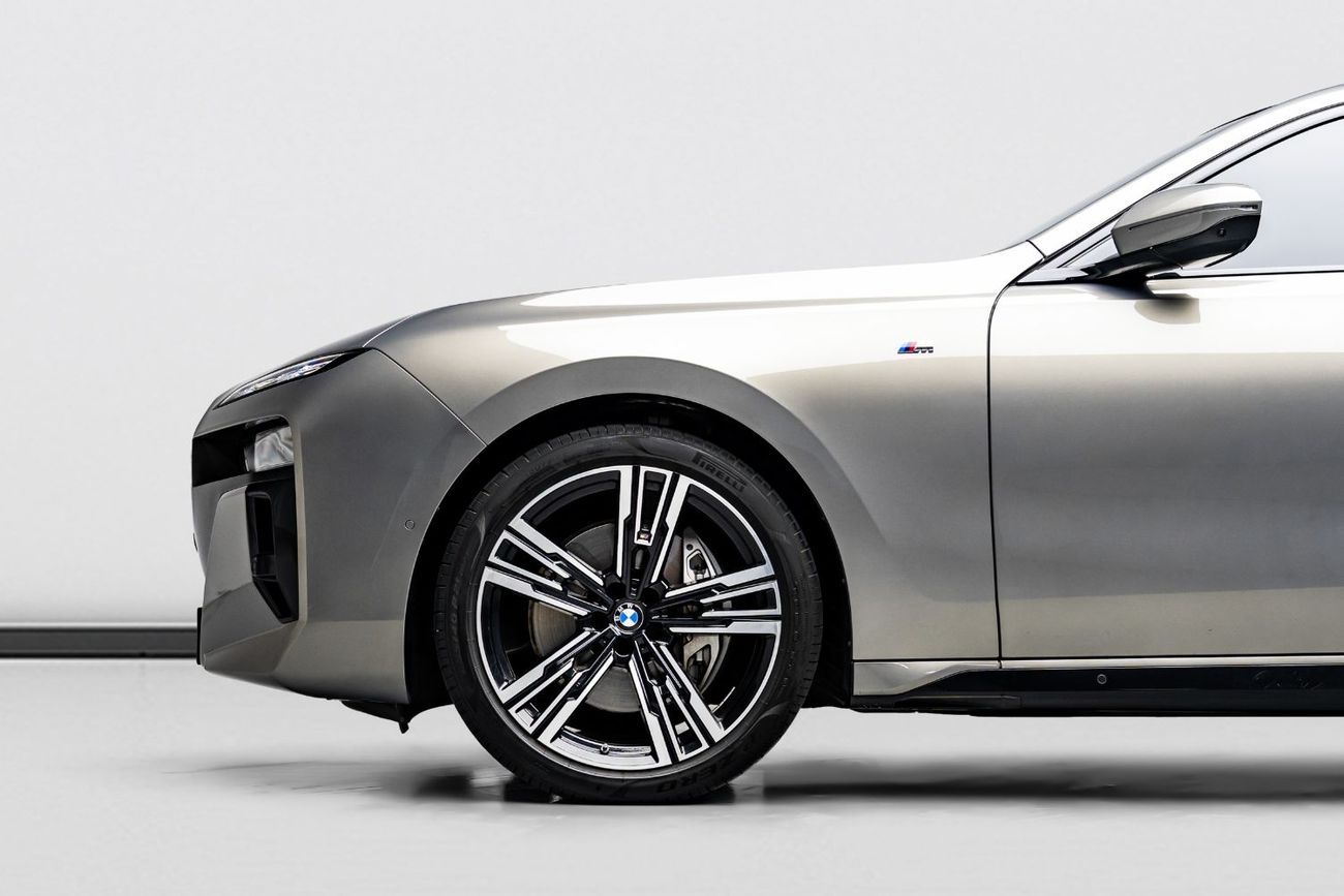 بي أم دبليو 740i 2023 BMW 740i, February 2028 BMW Warranty + Service Contract, Low KMs, GCC