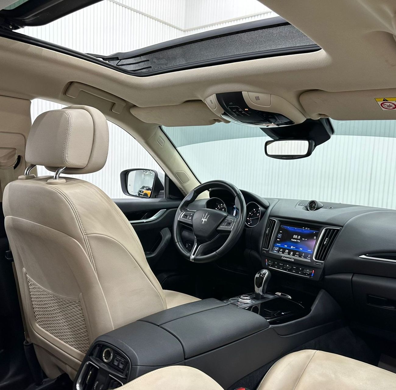 Maserati Levante Std 2017 Maserati Levante, 1 Year Warranty, Full Service History, GCC