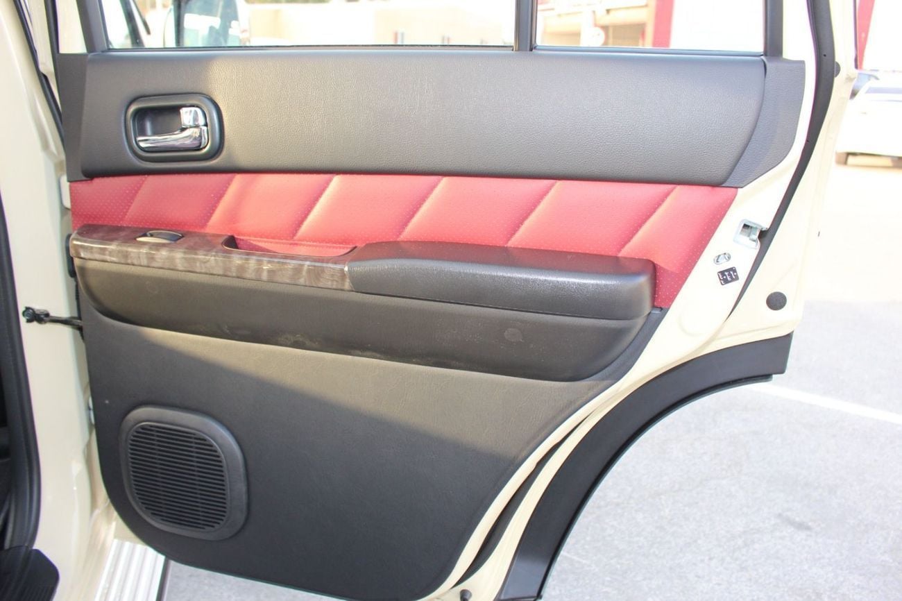 Nissan Patrol Super Safari Manual Gear |Brand New | Under Official Dealer Warranty | Full Option