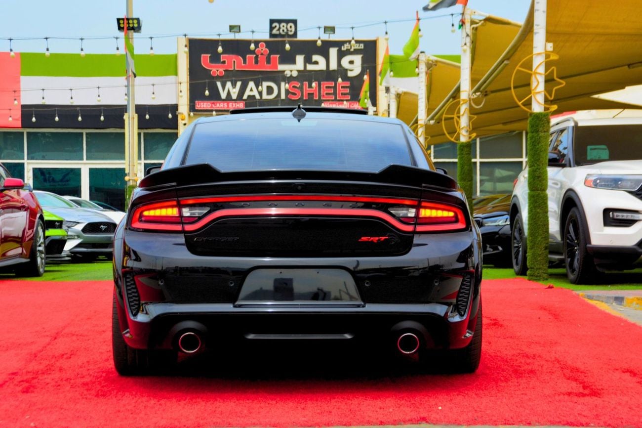 Dodge Charger SRT Hellcat 6.2L (717 HP)THE BEST IN THE MARKET/2022/TOP CLEAN