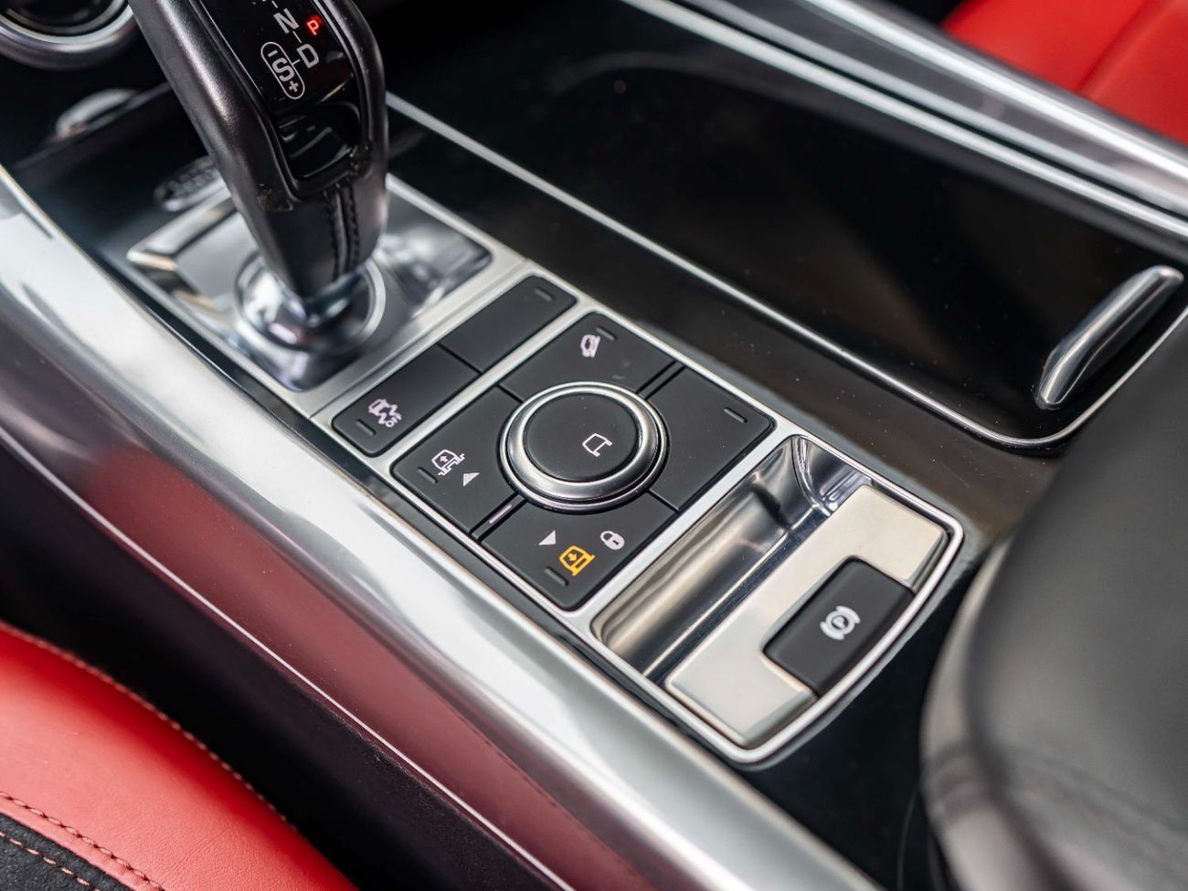 لاند روفر رينج روفر سبورت HSE 3.0L (340 HP)