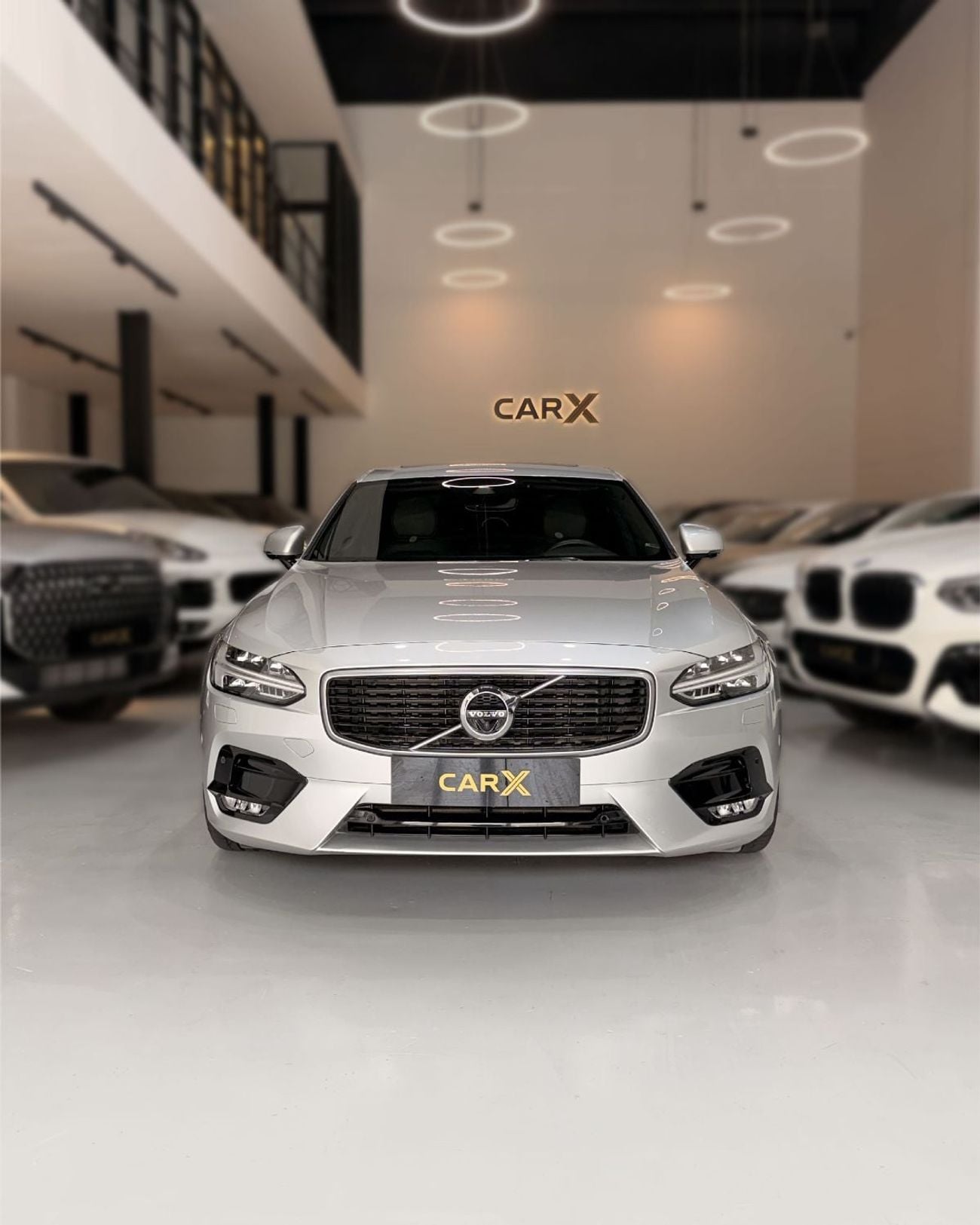 فولفو S90 R DESIGN