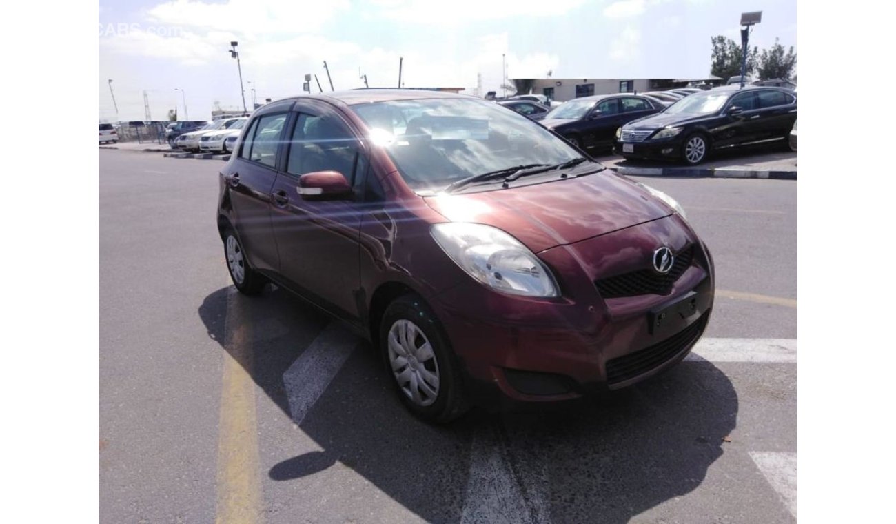 تويوتا فيتز Toyota Vitz RIGHT HAND DRIVE (Stock no PM 460 )