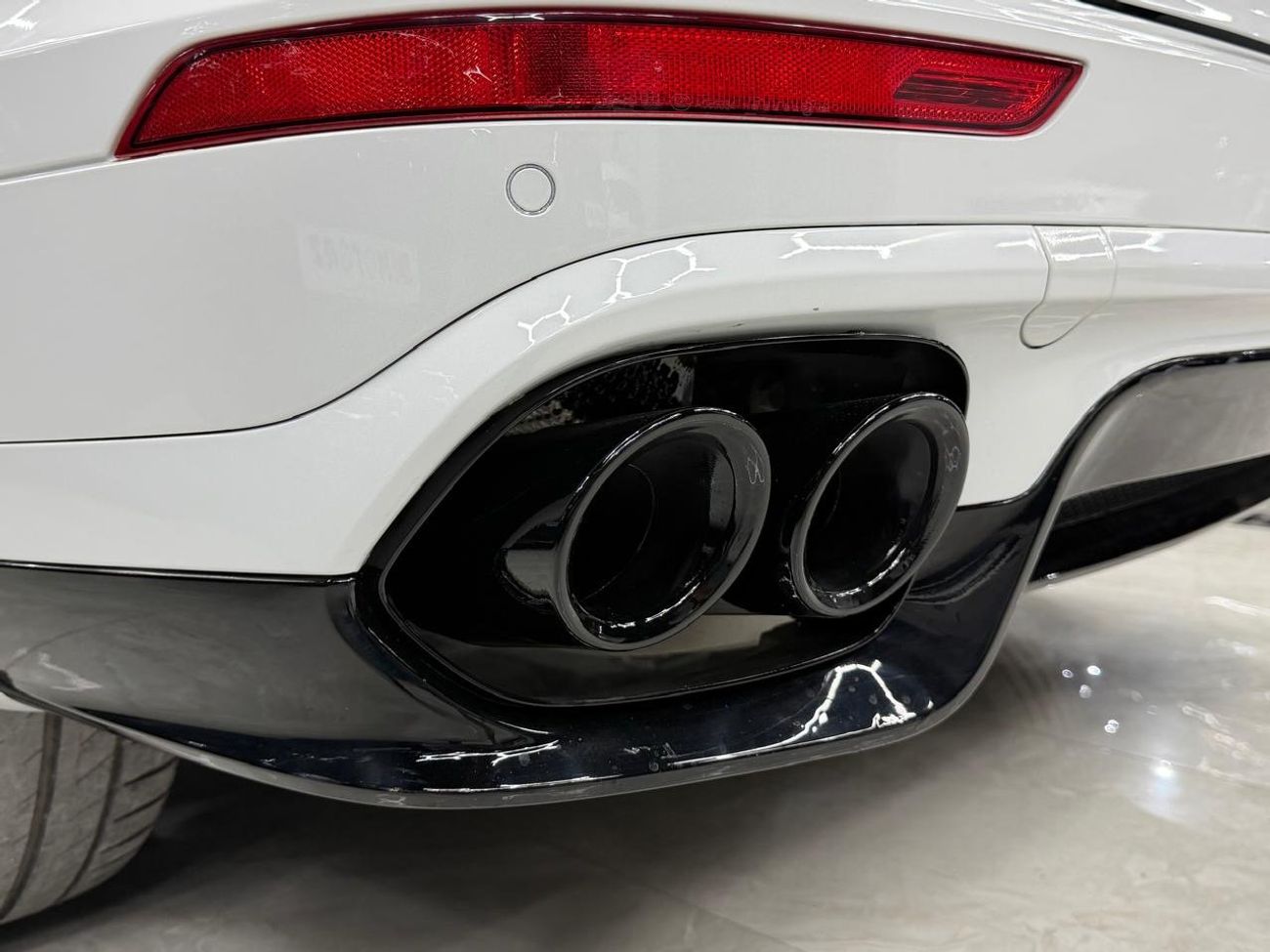 بورش كايان GTS 4.8L