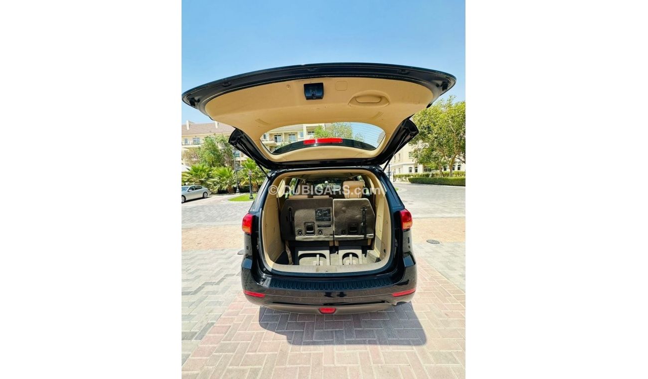 Kia Carnival 1000 PM || GRAND CARNIVAL 3.3 V6 LX || GCC || 0% DP || WELL MAINTAINED