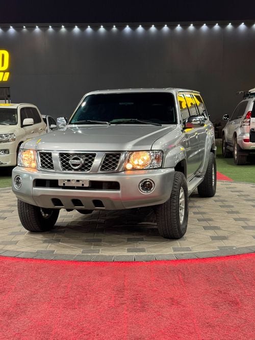 Nissan Patrol SUPER SAFARI T2