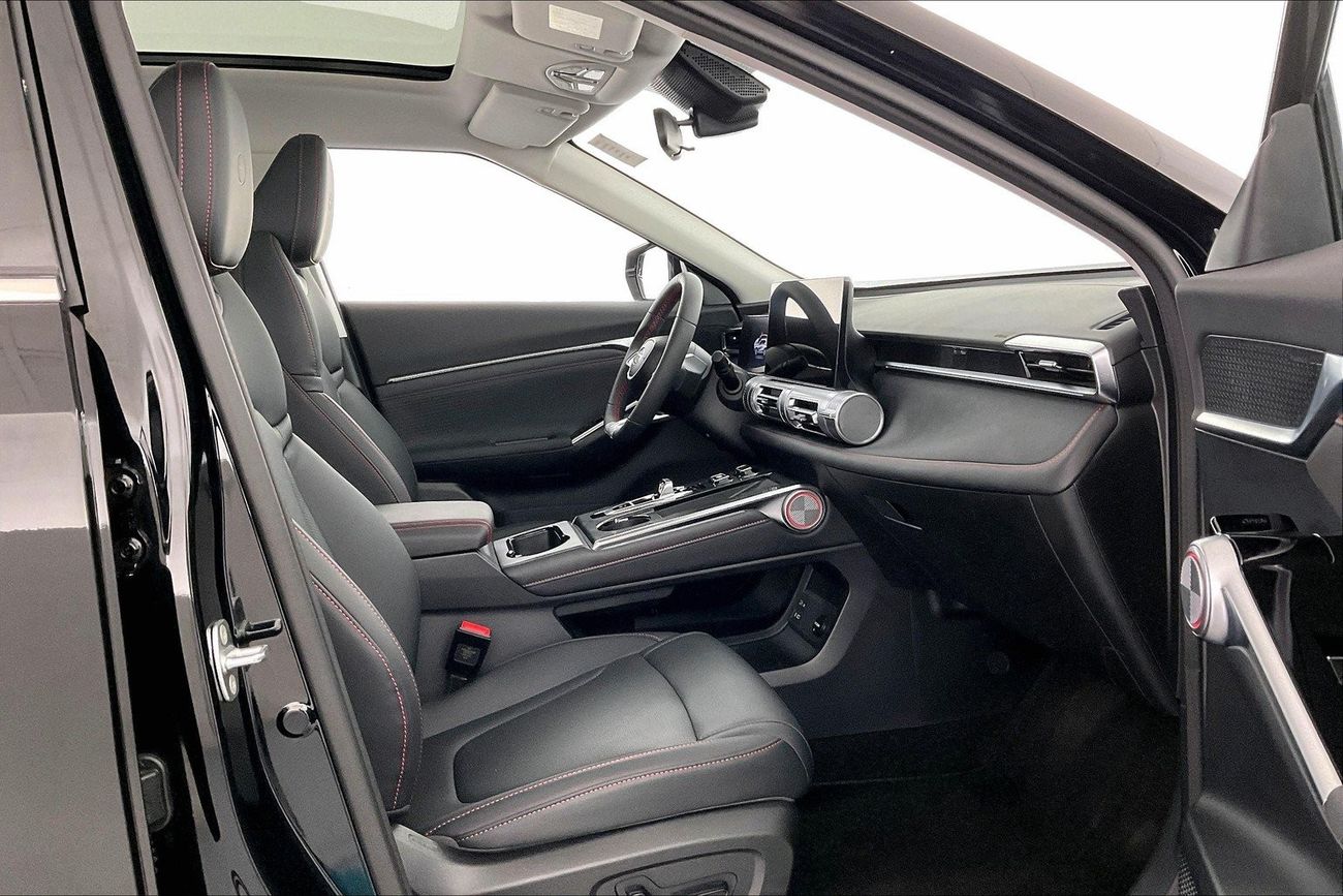 Volvo XC60 T5 R Design | 1 year free warranty | 0 Down Payment