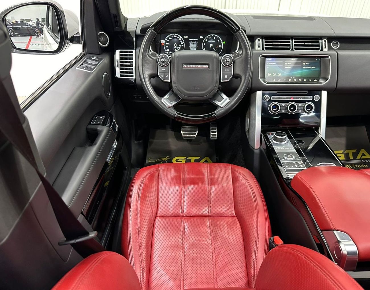 لاند روفر رينج روفر 2017 Range Rover Vogue SE Supercharged, 2024 Range Rover Warranty + Service Pack, Full Options, GCC