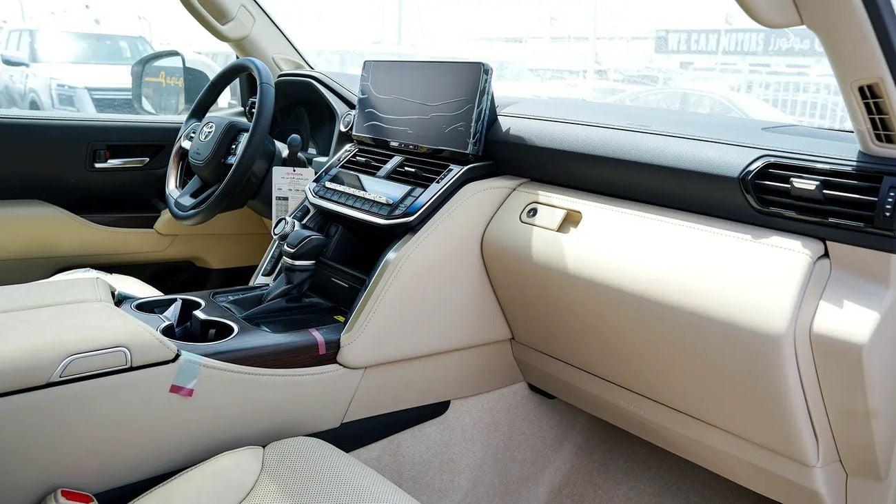 Toyota Land Cruiser GXR 3.5L HYBRID GCC Specs