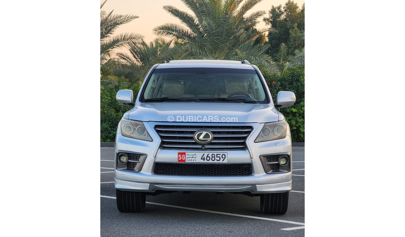 Lexus LX 570