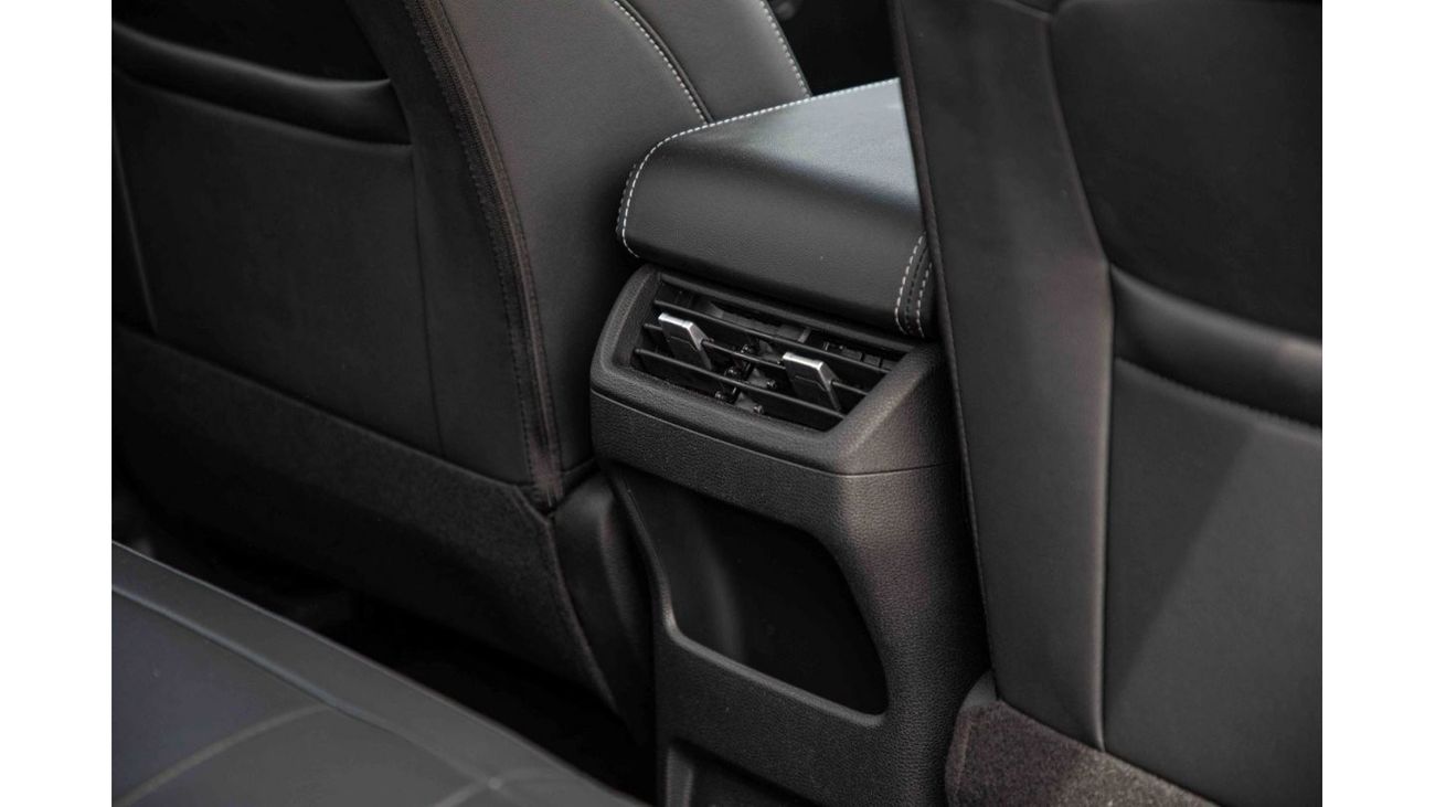 JMC Grand Avenue 2024 JMC Grand Avenue 2.3 DV 4X4 - Stone Black inside Black | Export Only