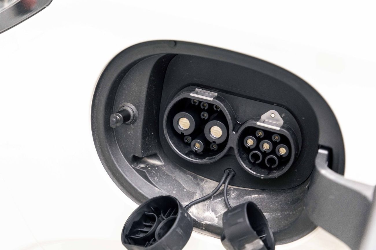 BYD Sealion 05 Flagship Intelligent - Sea White Inside Black Grey | Export Only