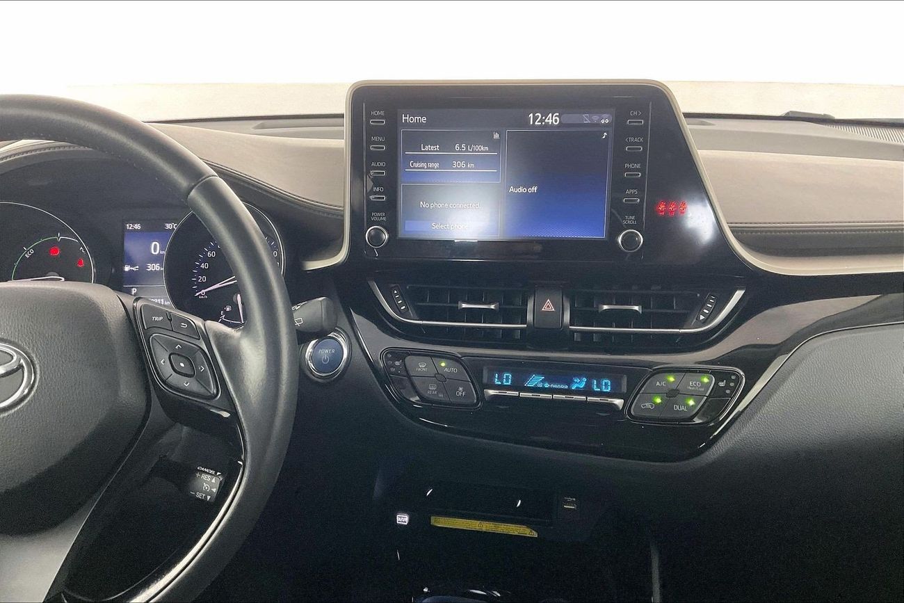 تويوتا CHR VX | National Day Celebration | شامل الضمان | 0 ﺪﻔﻋﺓ ﺃﻮﻟﻯ