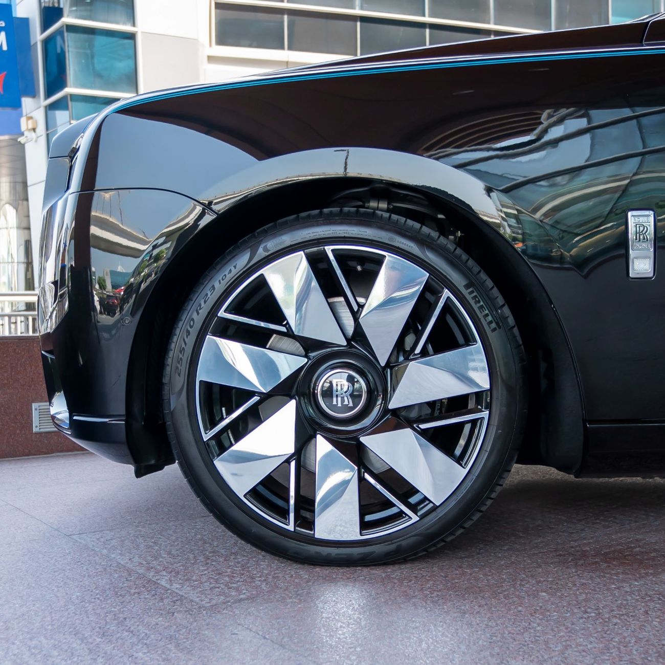 Rolls-Royce Cullinan 2024 ROLLS ROYCE CULLINAN BLACK BADGE DONE ONLY 6000KM