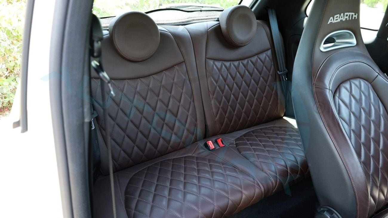 أبارث 695 Turismo 1.4T GCC 41500Km With 2 Years Or 120,000 Km Warranty @Official Dealer
