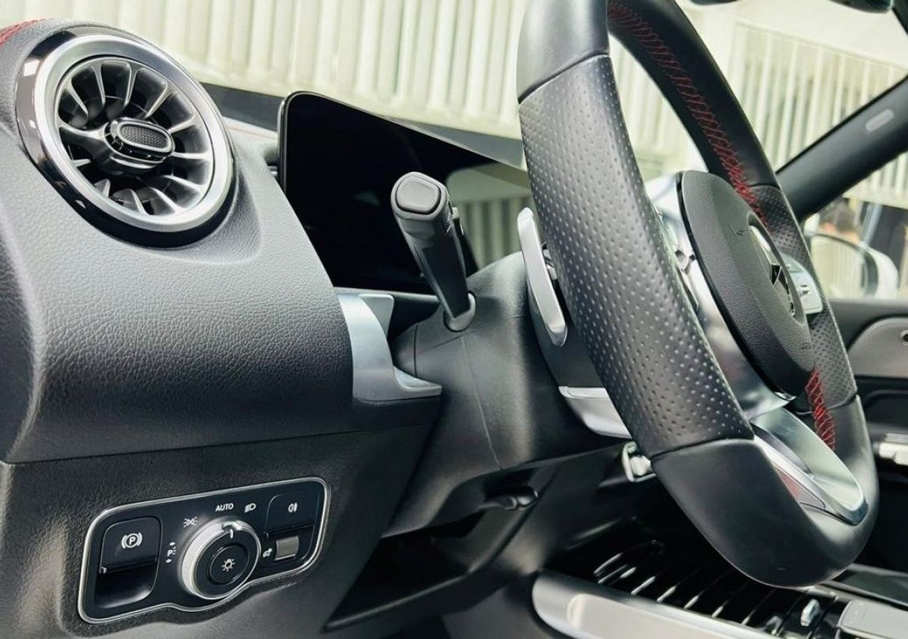 Mercedes-Benz EQB 300 4 MATIC .. Perfect Condition .. Top Range